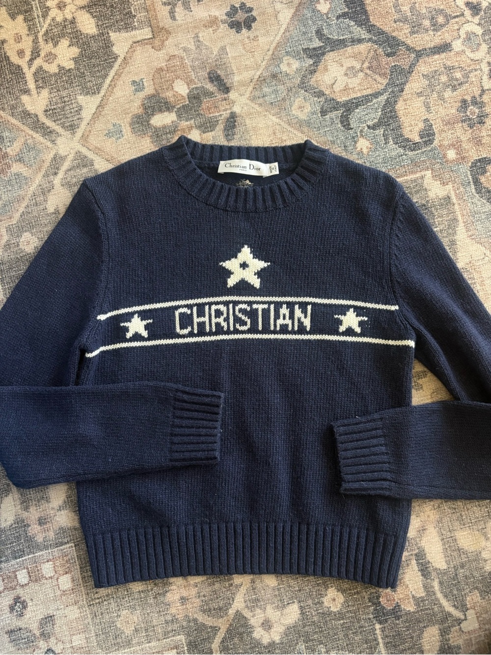 Christian Dior Paris Navy Wool
Cashmere Logo Star Bee Sweater
Size FR 36 / US 4